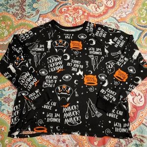 Disney Hocus Pocus Pajama Top